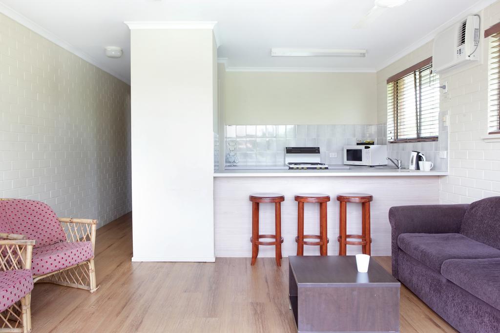 Mooloolaba Motel エクステリア 写真