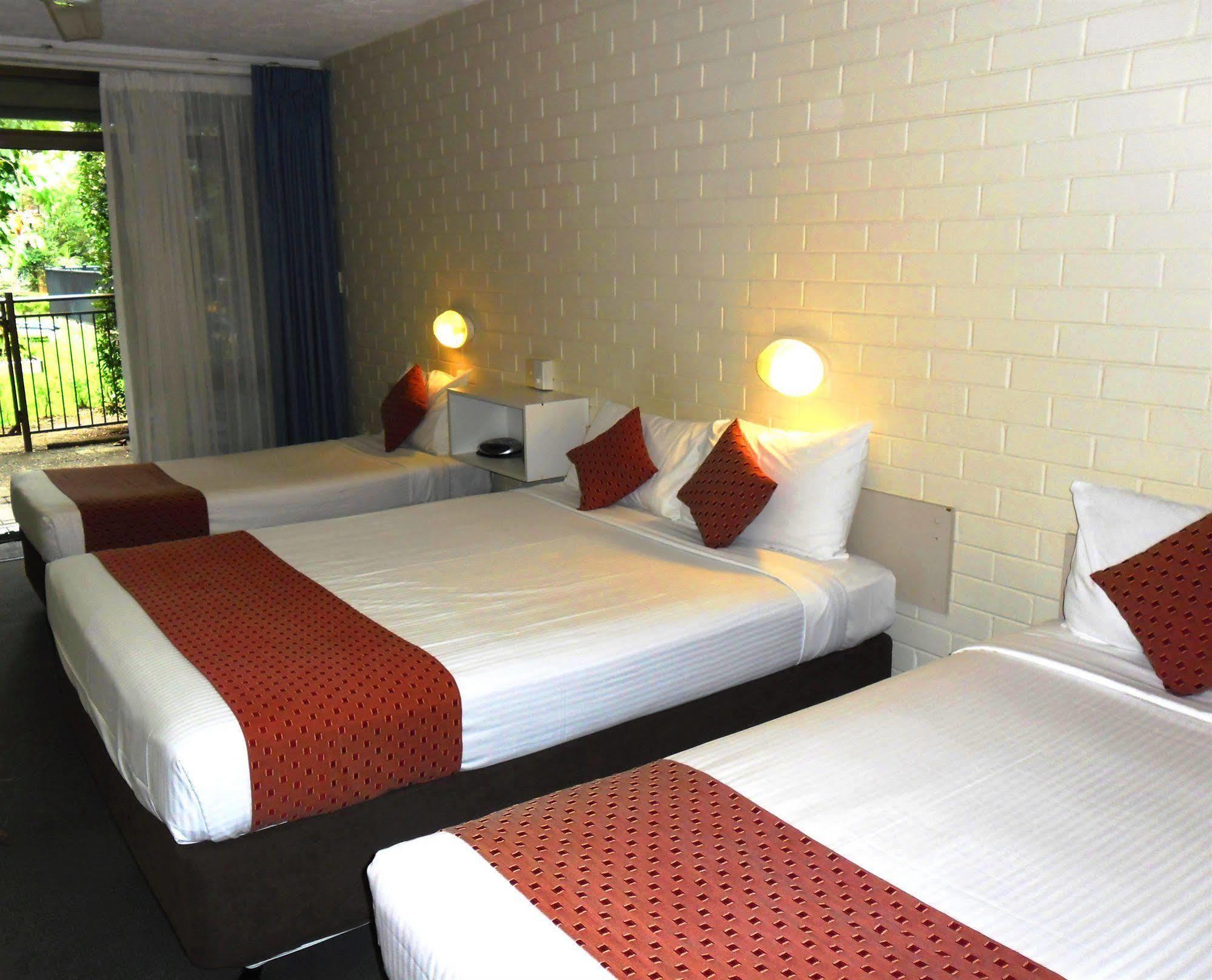 Mooloolaba Motel エクステリア 写真